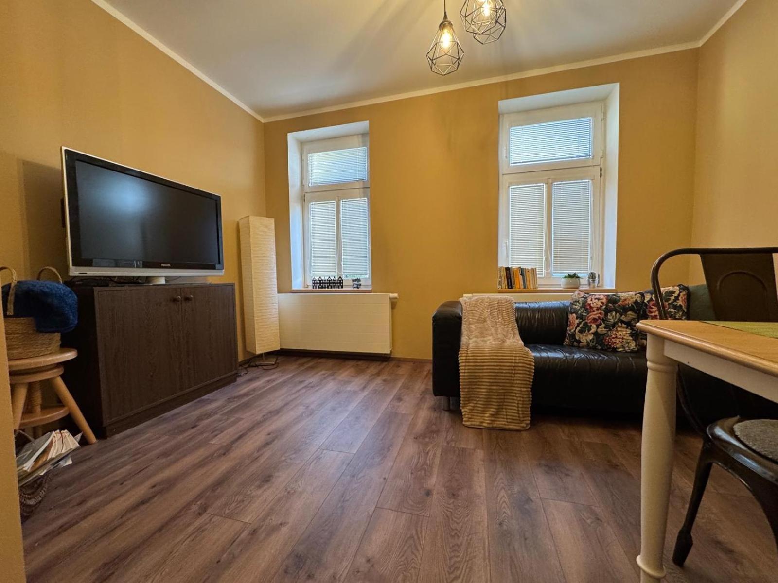 Za Kralovskou Mincovnou Appartement *