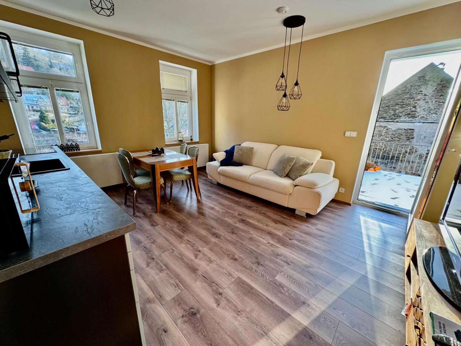 Za Kralovskou Mincovnou Appartement